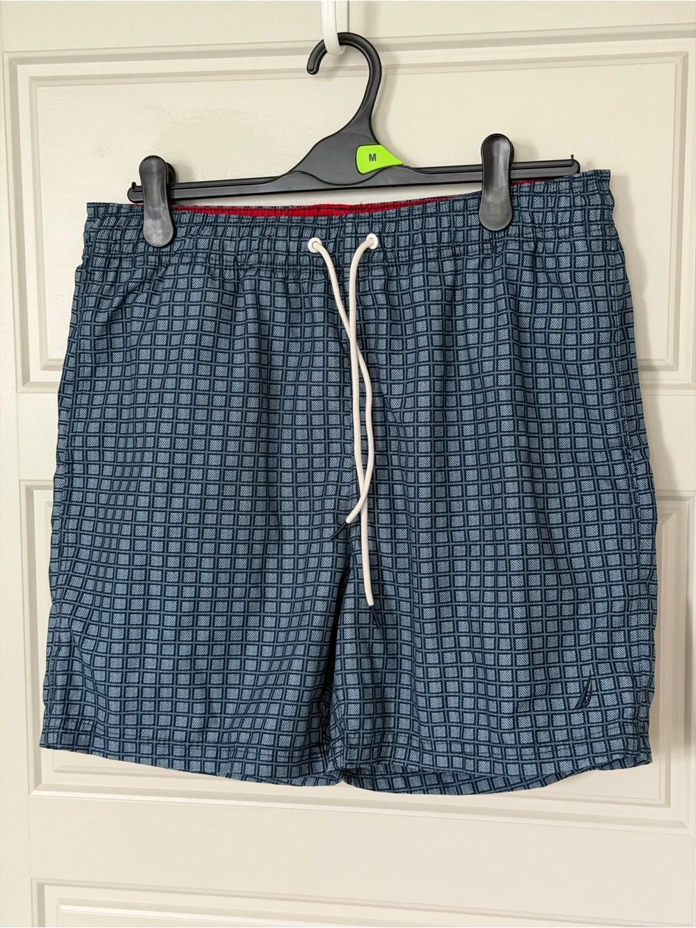 Nautica Men's Quick Dry Swim Trunks Blue Geometric Grid Mesh Lined Size M